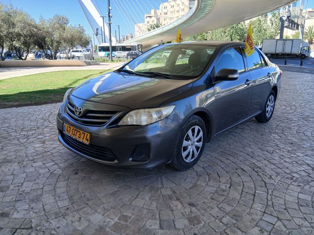 מודעת רכב טויוטה קורולה