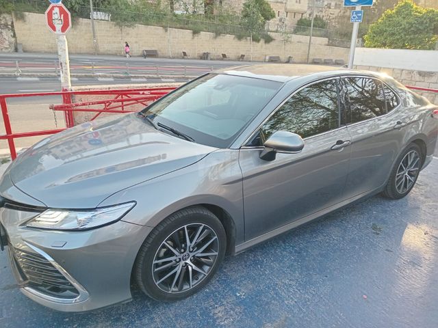 מודעת רכב טויוטה קאמרי