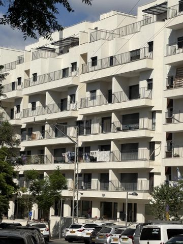 שמואל שרירא 34