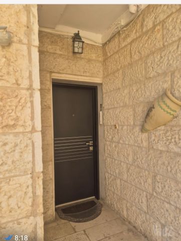 העירית 16