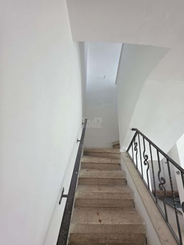 דרך מנחם בגין 71