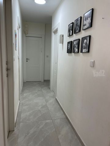 נחליאלי 6