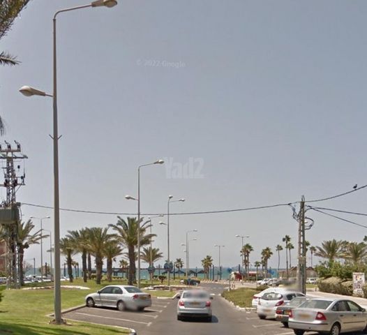 שדרות דגניה 44