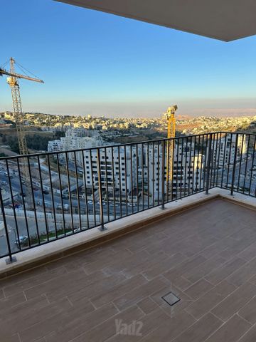 תמונה 2 של דירת 4 חדרים להשכרה בירושלים