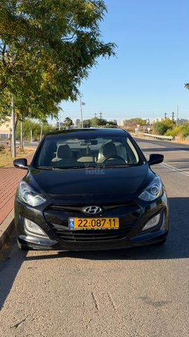i30 Premium אוט׳ 1.6 (135 כ״ס) [2012-2015]