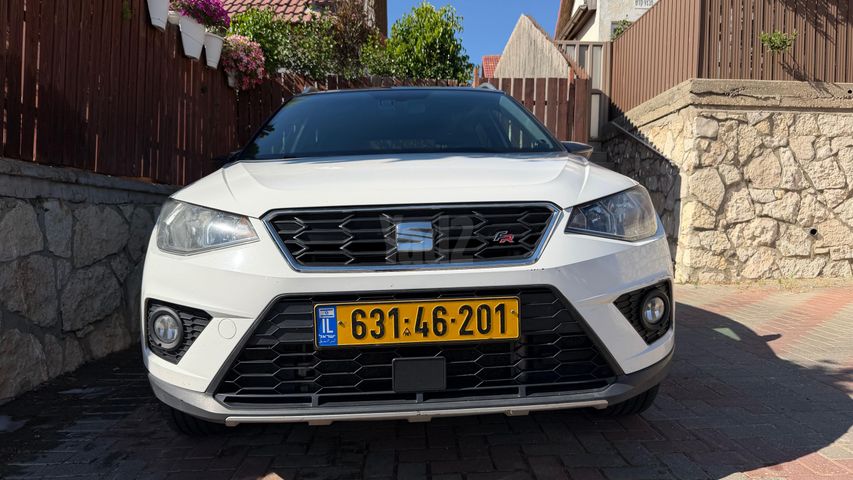 מודעת רכב סיאט ארונה