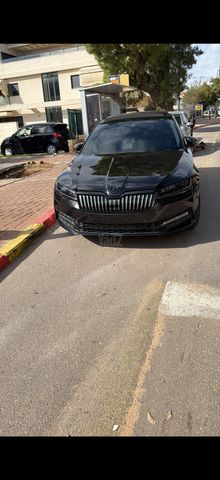 סופרב LK אוט׳ סדאן 4 דל 2.0 (280 כ״ס)