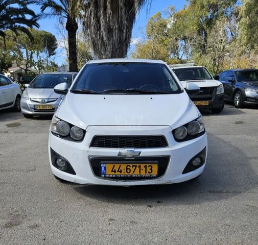 מודעת רכב שברולט סוניק