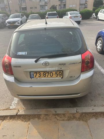 מודעת רכב טויוטה קורולה