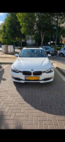 מודעת רכב ב מ וו סדרה 3
