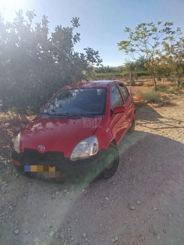 מודעת רכב טויוטה יאריס