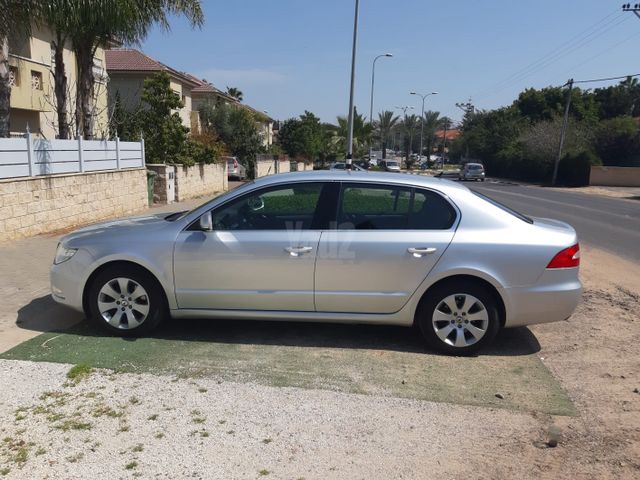 מודעת רכב סקודה סופרב
