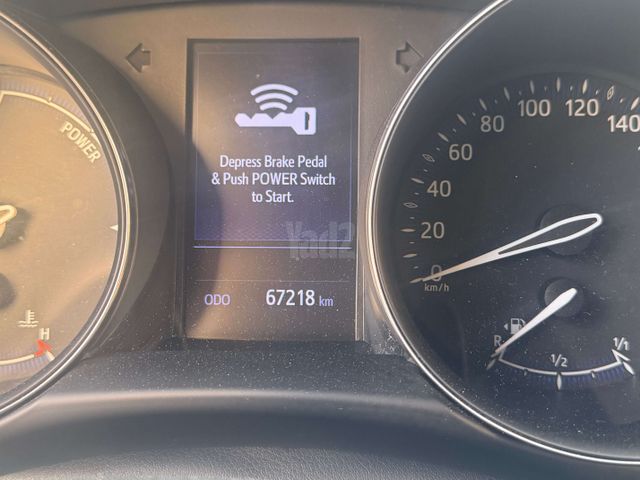 מודעת רכב טויוטה C-HR