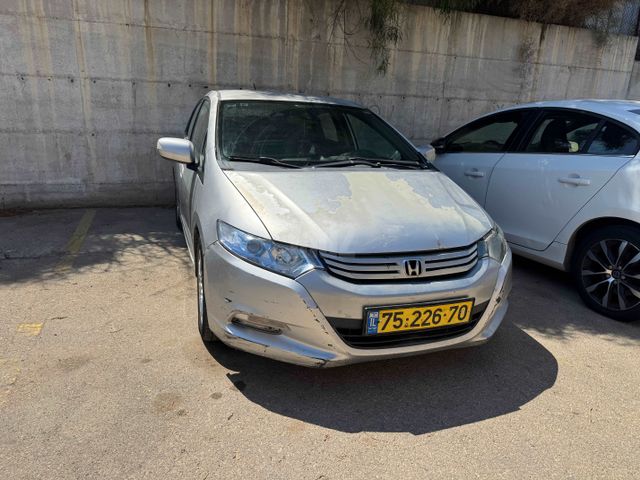 מודעת רכב הונדה אינסייט