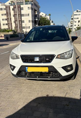מודעת רכב סיאט ארונה