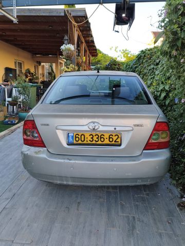 מודעת רכב טויוטה קורולה