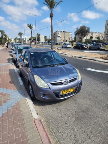 מודעת רכב יונדאי i20