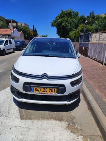 מודעת רכב סיטרואן C4 פיקאסו