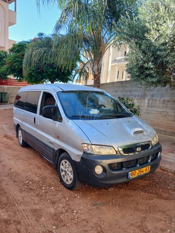 מודעת רכב יונדאי H-1 / i800