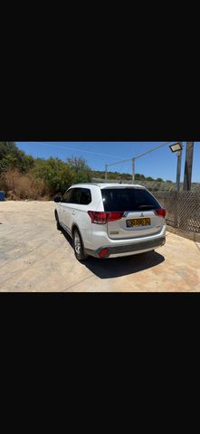 מודעת רכב מיצובישי אאוטלנדר