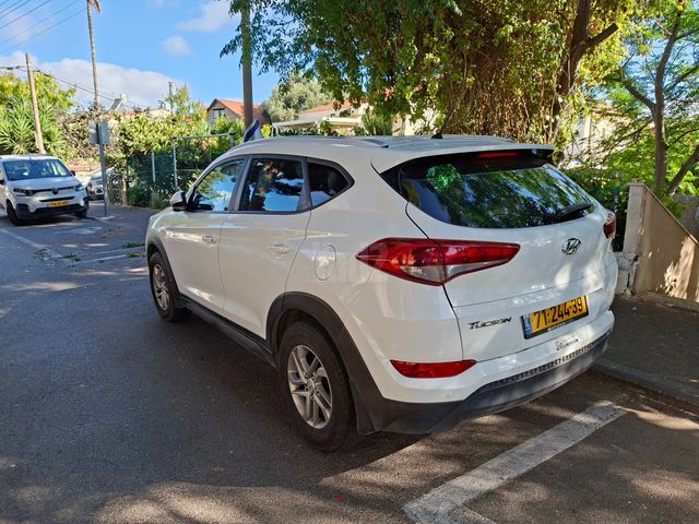 מודעת רכב יונדאי טוסון