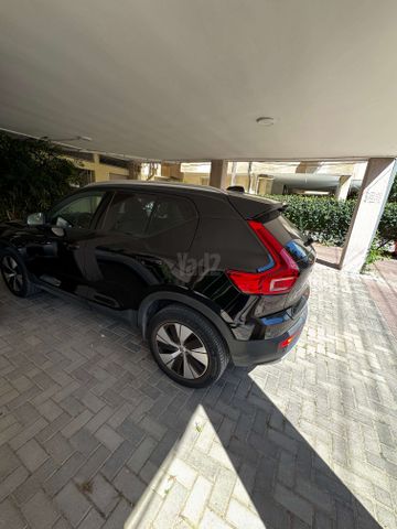 מודעת רכב וולוו XC40