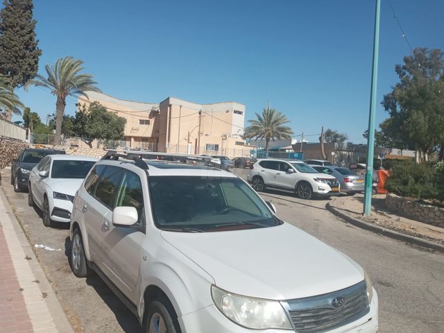 מודעת רכב סובארו פורסטר