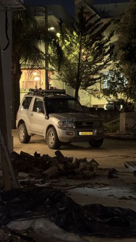 מודעת רכב מיצובישי פג'רו