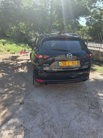 מודעת רכב מאזדה CX-5