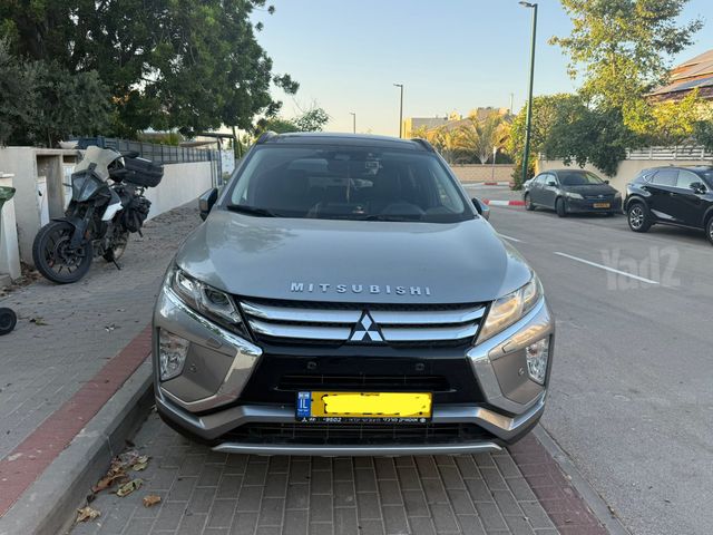 מודעת רכב מיצובישי אקליפס קרוס