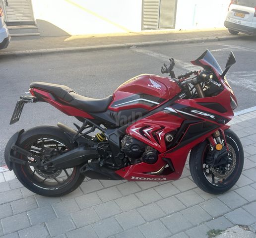 מודעת רכב הונדה CBR650R
