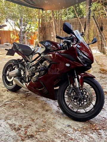 מודעת רכב הונדה CBR650R