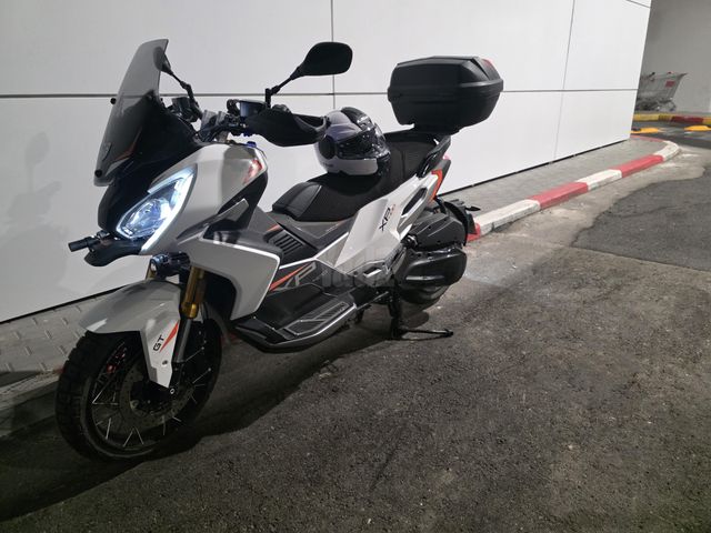 מודעת רכב פיג'ו XP400