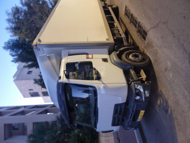 מודעת רכב רנו