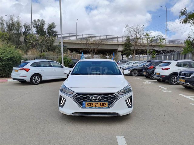 מודעת רכב יונדאי איוניק
