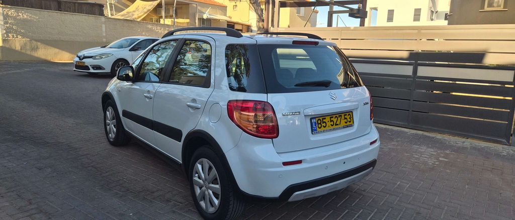 מודעת רכב סוזוקי SX4 1