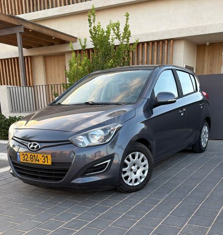 מודעת רכב יונדאי i20
