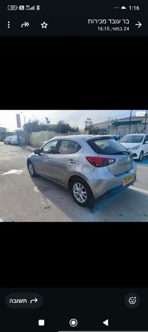 מודעת רכב מאזדה 2