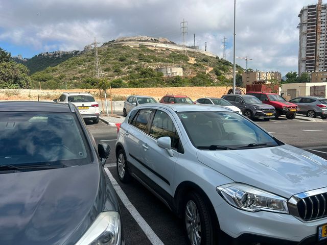 מודעת רכב סוזוקי קרוסאובר