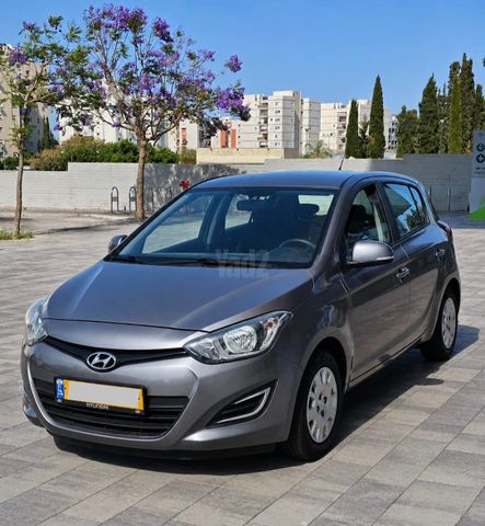 מודעת רכב יונדאי i20