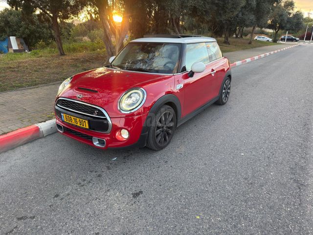 מודעת רכב מיני קופר