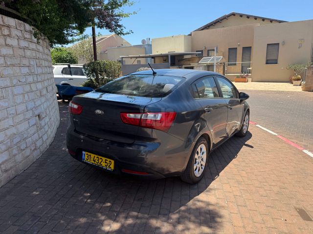 מודעת רכב קיה ריו