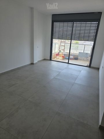 חיים וייצמן 86
