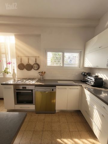 דירה להשכרה בתל אביב יפו (תיווך) — 3