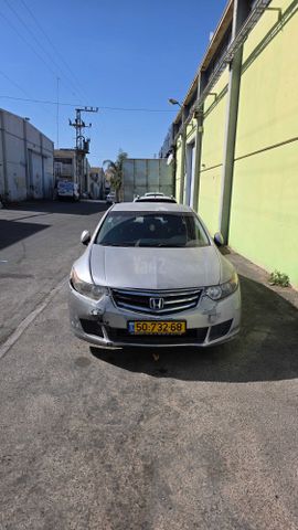 מודעת רכב הונדה אקורד