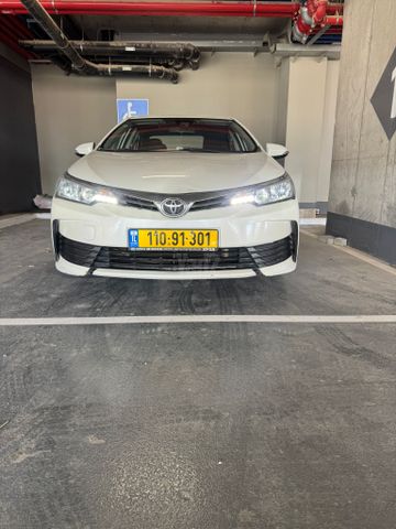 מודעת רכב טויוטה קורולה