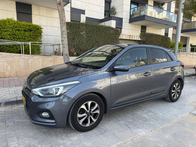 מודעת רכב יונדאי i20