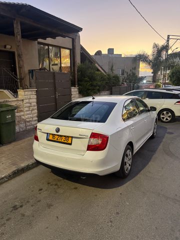 מודעת רכב סקודה ראפיד