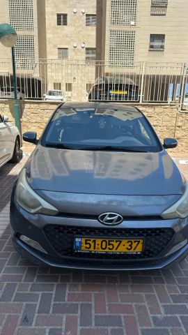 מודעת רכב יונדאי i20