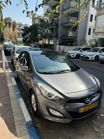 מודעת רכב יונדאי i30